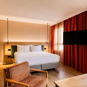 **** Отель Hilton Garden Brussels Centre Бельгия